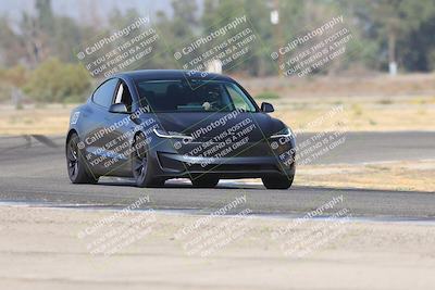 media/Sep-20-2025-Extreme Speed (Sat) [[1fcc23683c]]/Orange (Mid Intermediate)/Session 1 (Sunset)/